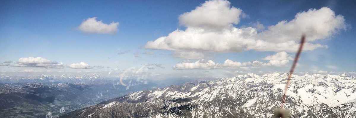 Flugwegposition um 13:04:27: Aufgenommen in der Nähe von Gemeinde Seefeld in Tirol, Österreich in 2939 Meter
